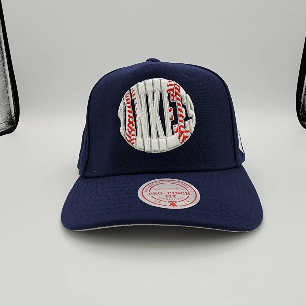 New York Yankees Mitchell & Ness Pro Pinch Fit Snapback Hat Embroidered‎ Cap NEW